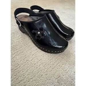 Hanna Andersson Black Patent Leather Slip-on Mules/Clogs US Womens Sz 9/EU Sz 40
